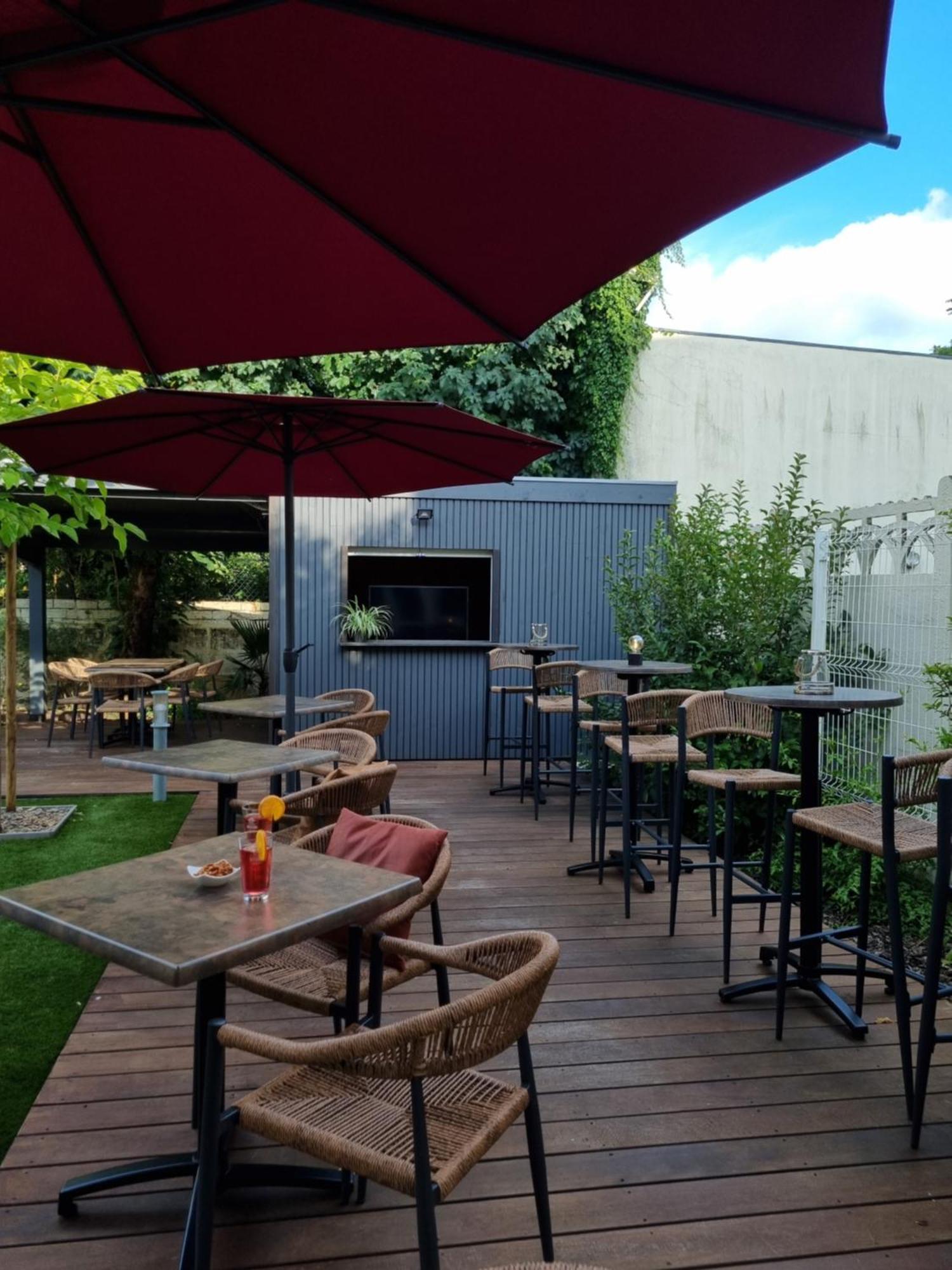 Bloom Hostel Bar & Garden Bordeaux Exterior photo