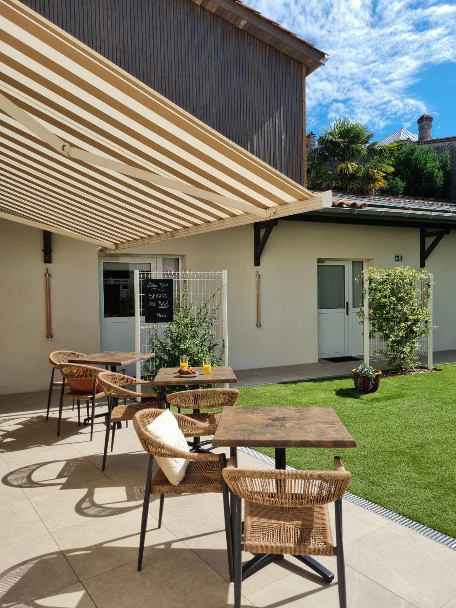 Bloom Hostel Bar & Garden Bordeaux Exterior photo